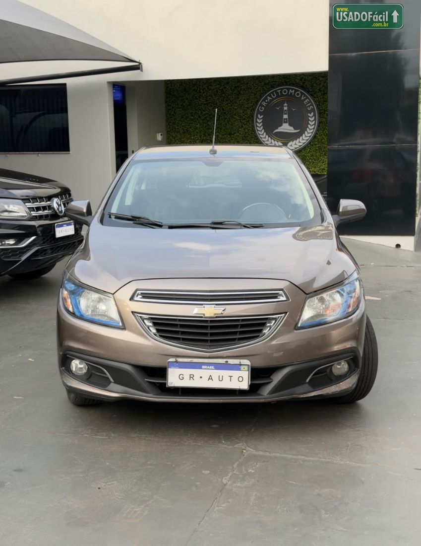 CHEVROLET/GM Onix Hatch LTZ 1.4 Automático Flex 2013/2014 — foto 3 de 10