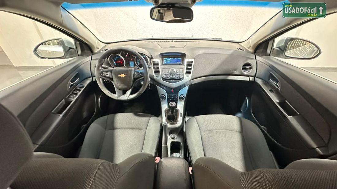 CHEVROLET/GM Cruze Hatch Back Sport LT 1.8 Mecânico Flex 2013/2013 — foto 21 de 25