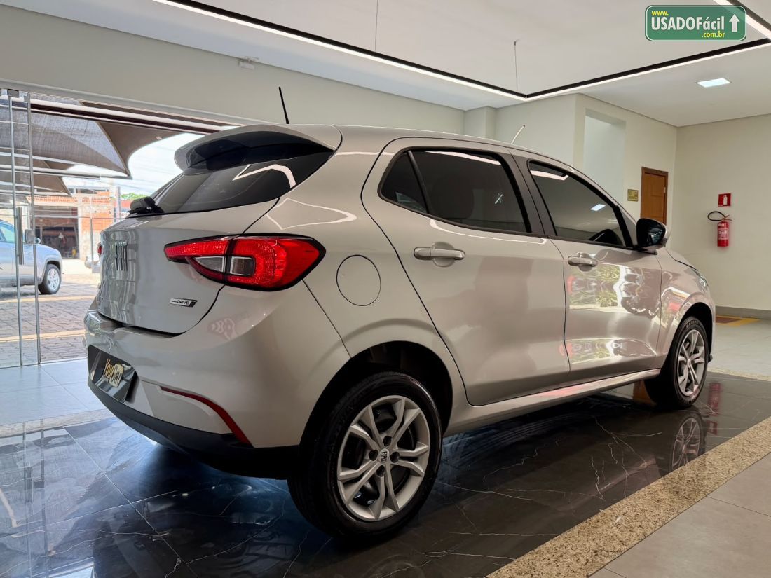 Fiat Argo Drive 1.0 Flex 2022/2023 — foto 3 de 12