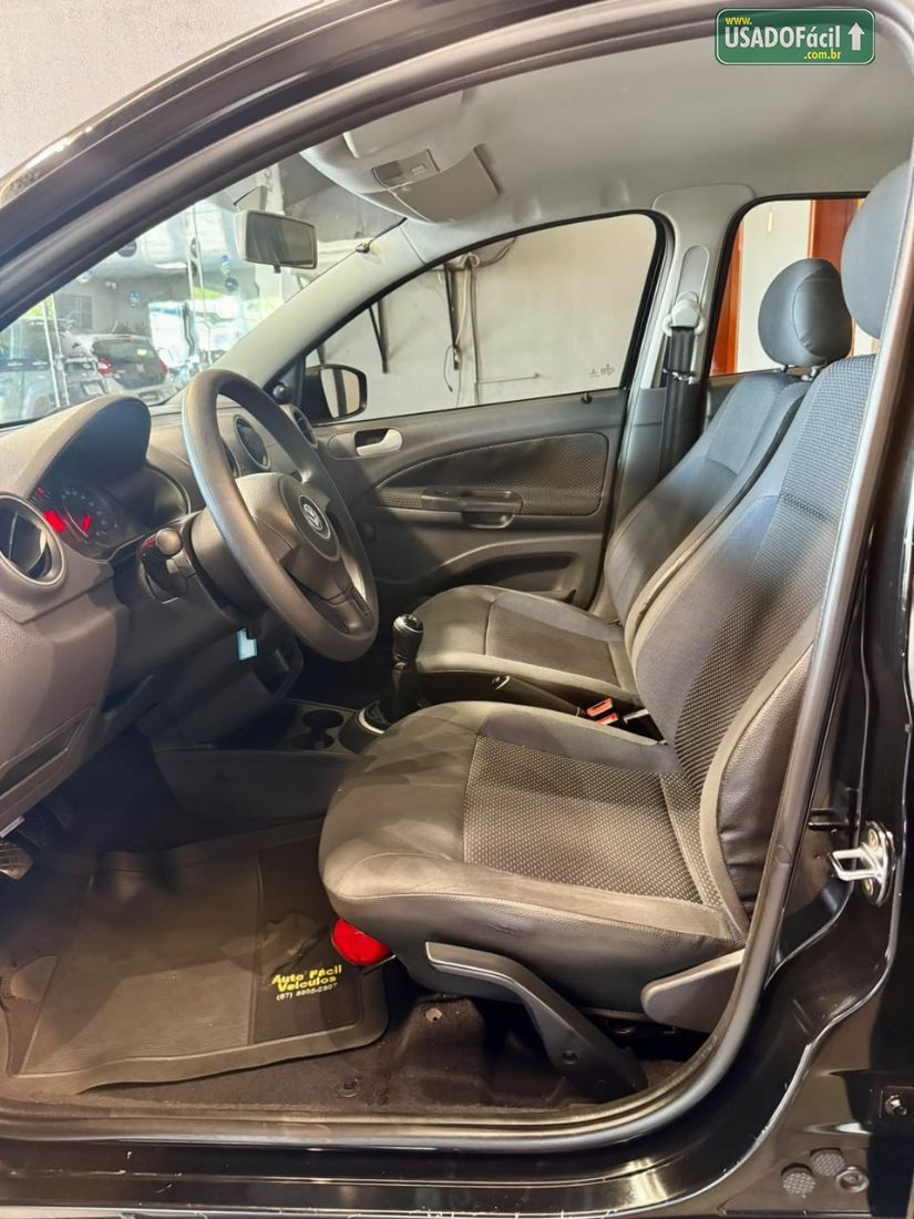 Volkswagen Gol 1.0 Mi 4P Total Flex 2014/2015 — foto 10 de 14
