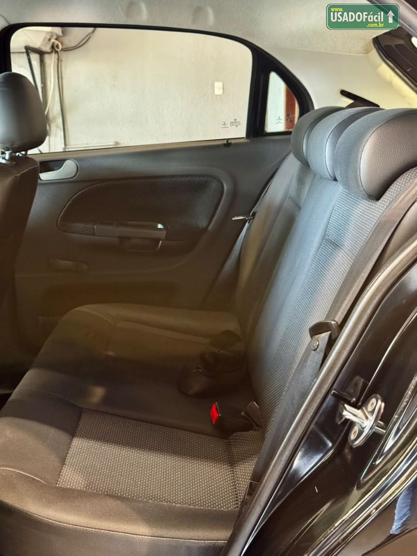 Volkswagen Gol 1.0 Mi 4P Total Flex 2014/2015 — foto 4 de 14