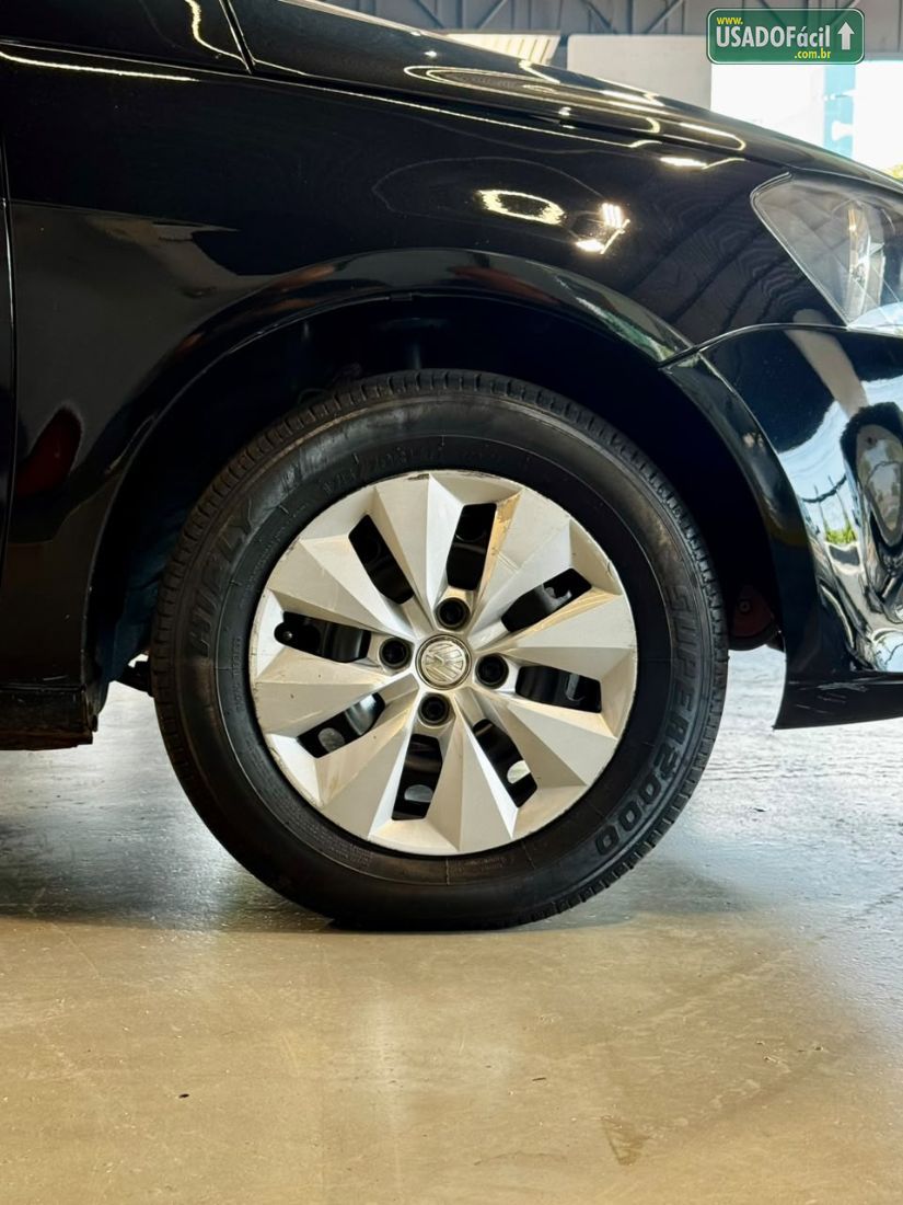 Volkswagen Gol 1.0 Mi 4P Total Flex 2014/2015 — foto 9 de 14