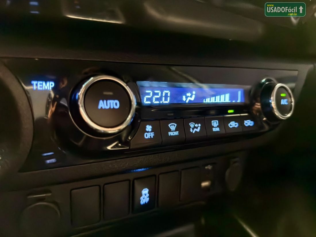 Toyota Hilux SRV CD 2.7 4x4 Automático Flex 2018/2019 — foto 15 de 16