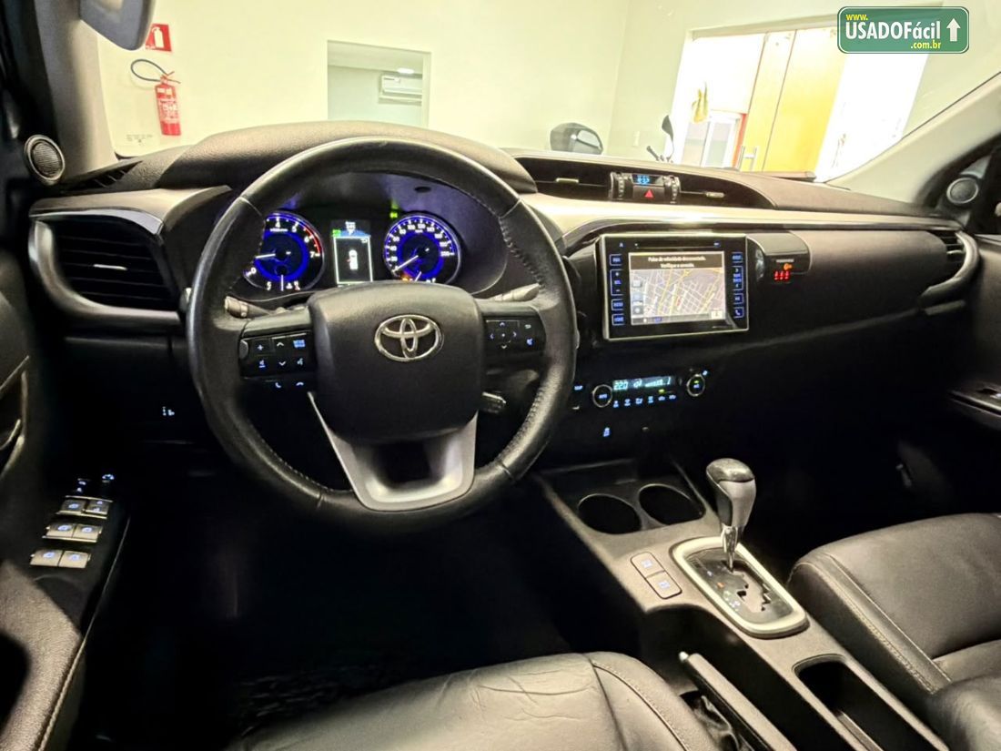 Toyota Hilux SRV CD 2.7 4x4 Automático Flex 2018/2019 — foto 7 de 16