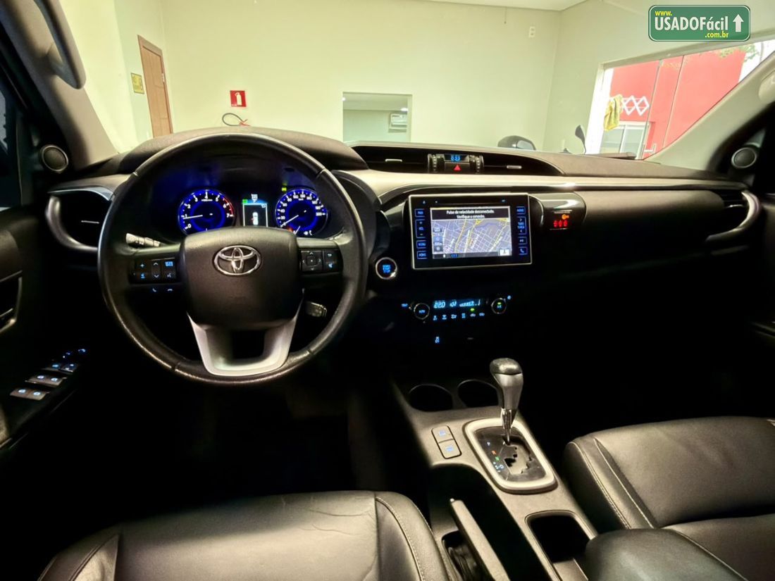 Toyota Hilux SRV CD 2.7 4x4 Automático Flex 2018/2019 — foto 8 de 16