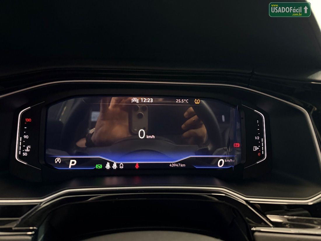 Volkswagen Nivus Highline 200 TSI Automático Flex 2023/2024 — foto 13 de 19