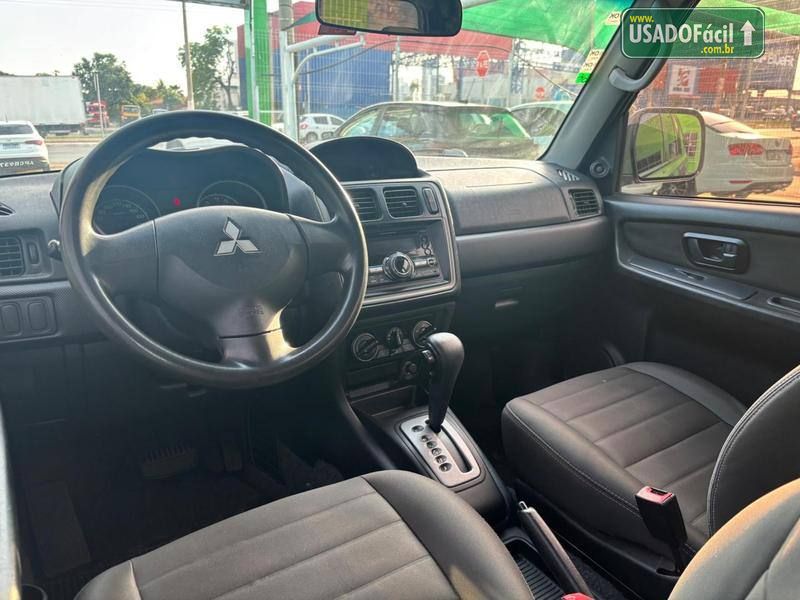 Mitsubishi Pajero TR4 2.0 4x2 Automático Flex 2014/2015 — foto 15 de 19