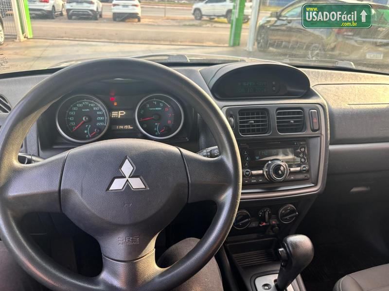 Mitsubishi Pajero TR4 2.0 4x2 Automático Flex 2014/2015 — foto 16 de 19