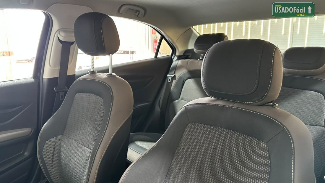 CHEVROLET/GM Prisma Sedan LT 1.0 FlexPower 2014/2015 — foto 10 de 24