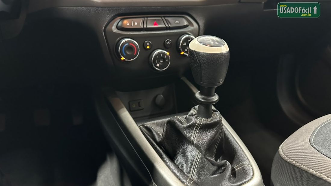 CHEVROLET/GM Prisma Sedan LT 1.0 FlexPower 2014/2015 — foto 15 de 24