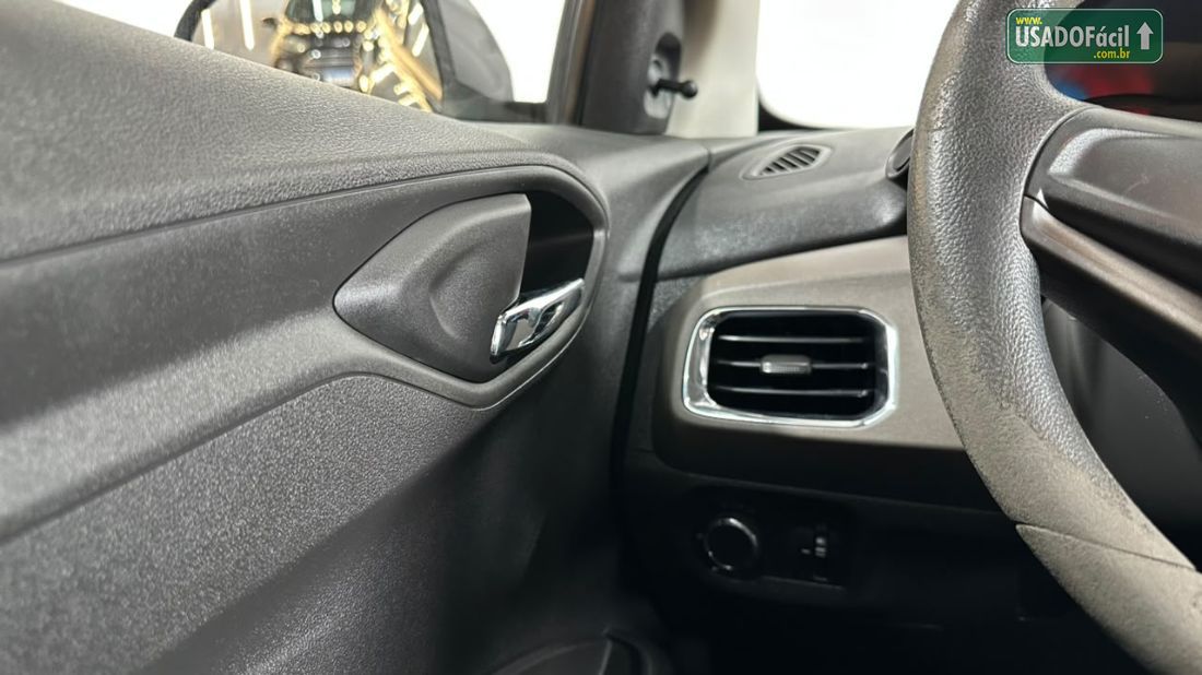 CHEVROLET/GM Prisma Sedan LT 1.0 FlexPower 2014/2015 — foto 16 de 24