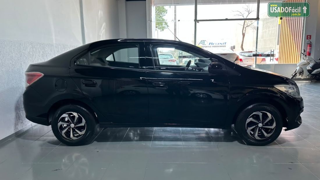 CHEVROLET/GM Prisma Sedan LT 1.0 FlexPower 2014/2015 — foto 4 de 24