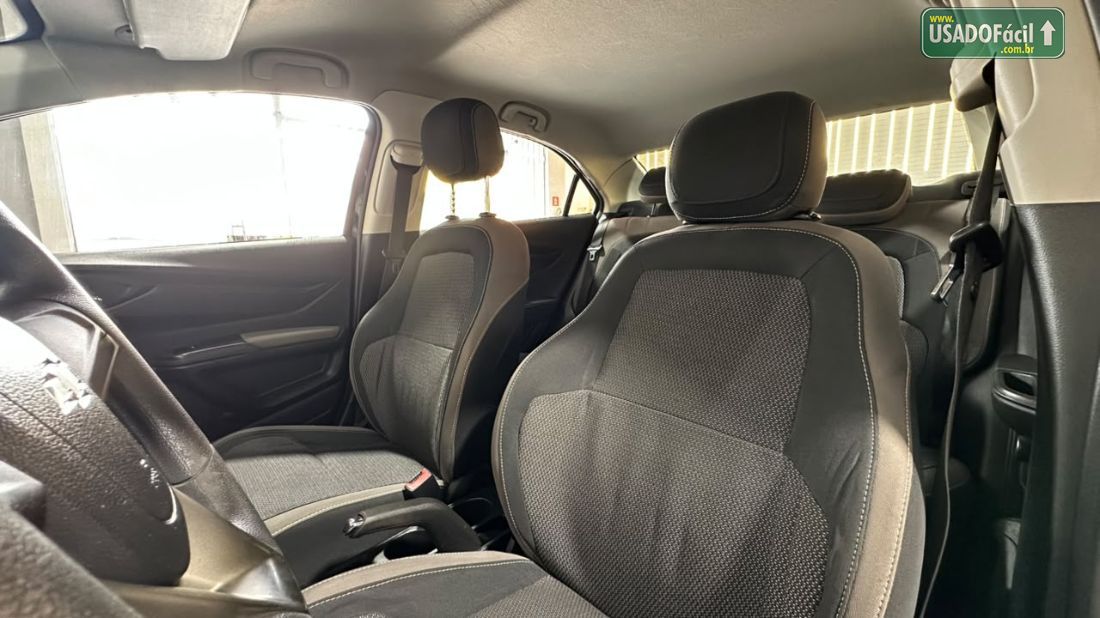 CHEVROLET/GM Prisma Sedan LT 1.0 FlexPower 2014/2015 — foto 9 de 24