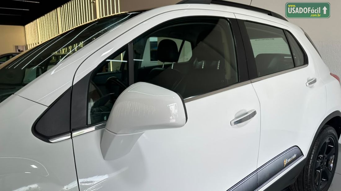 CHEVROLET/GM Tracker LTZ 1.8 4x2 Automático Flex 2015/2015 — foto 3 de 20