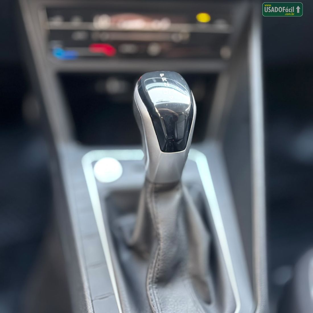 Volkswagen Virtus Comfortline 200 TSI Automático Flex 2025/2026 — foto 11 de 13