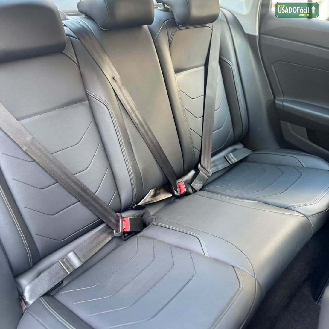 Volkswagen Virtus Comfortline 200 TSI Automático Flex 2025/2026 — foto 12 de 13