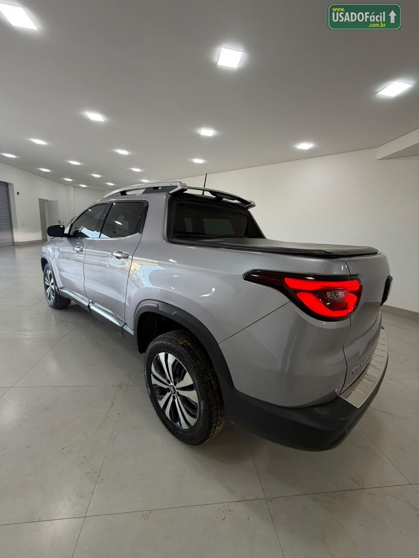 Fiat Toro Volcano 2.0 4X4 Turbo Automático Diesel 2024/2025 — foto 14 de 16