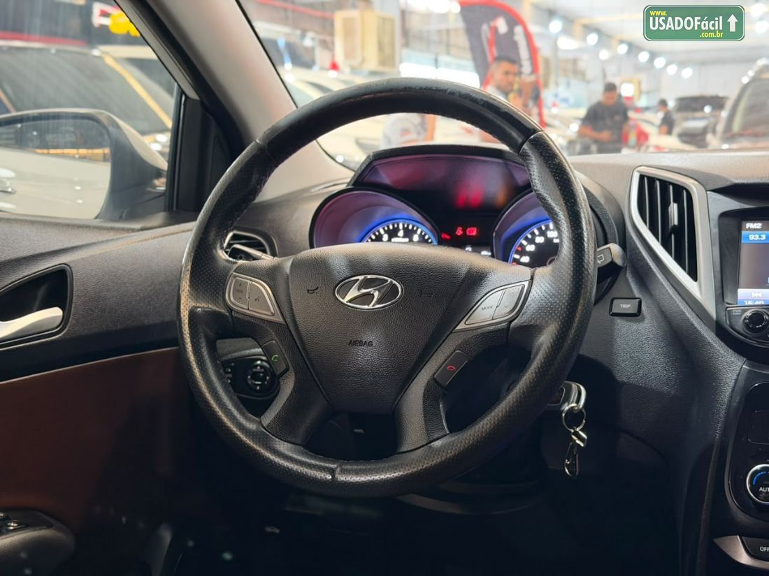 Hyundai HB20X Hatch Premium 1.6 Automático Flex 2018/2019 — foto 10 de 16