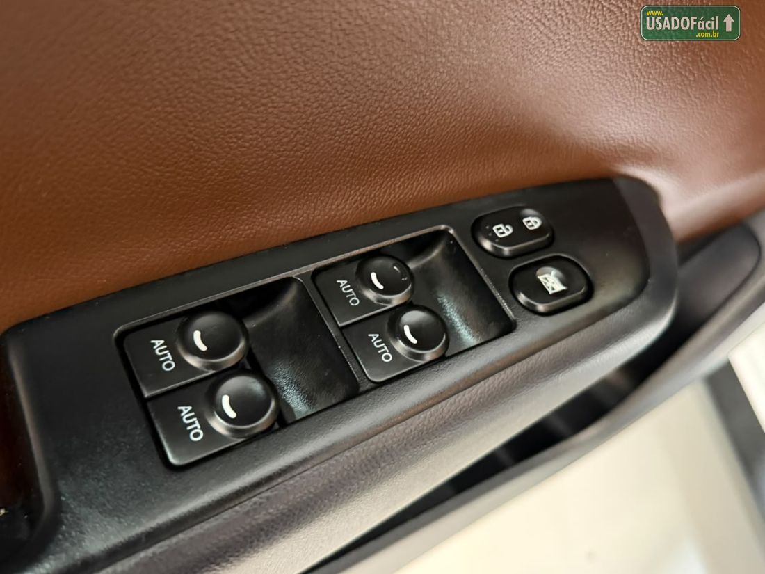 Hyundai HB20X Hatch Premium 1.6 Automático Flex 2018/2019 — foto 6 de 16