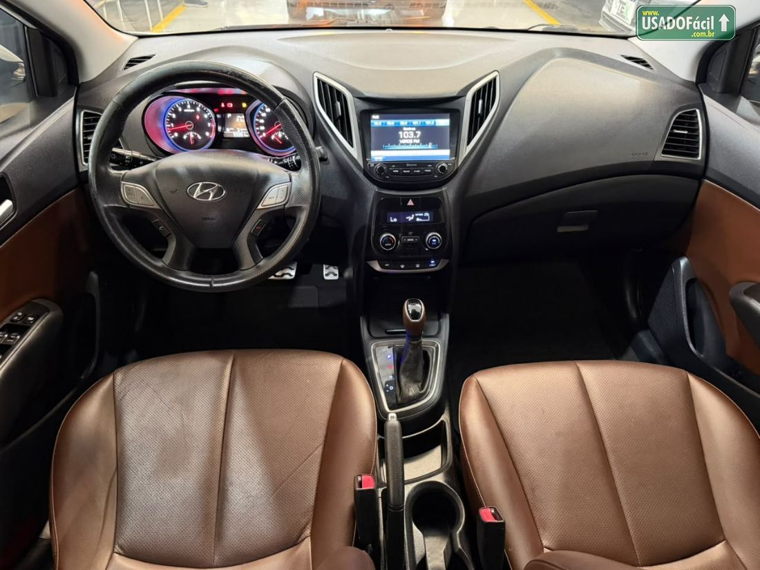 Hyundai HB20X Hatch Premium 1.6 Automático Flex 2018/2019 — foto 9 de 16