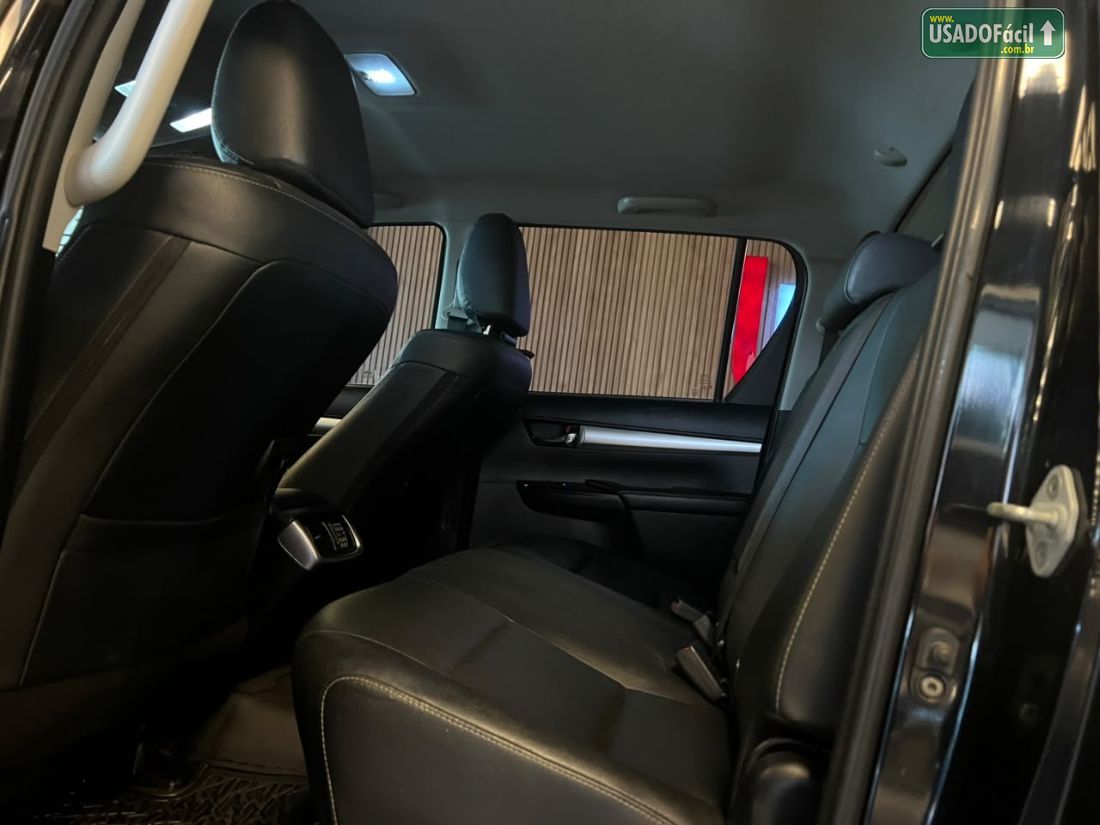 Toyota Hilux SRV CD 2.8 4x4 TDI Automático Diesel 2020/2021 — foto 8 de 12