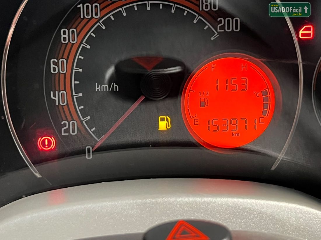 Fiat Uno Vivace 1.0 EVO Fire Flex 5P 2015/2015 — foto 9 de 15