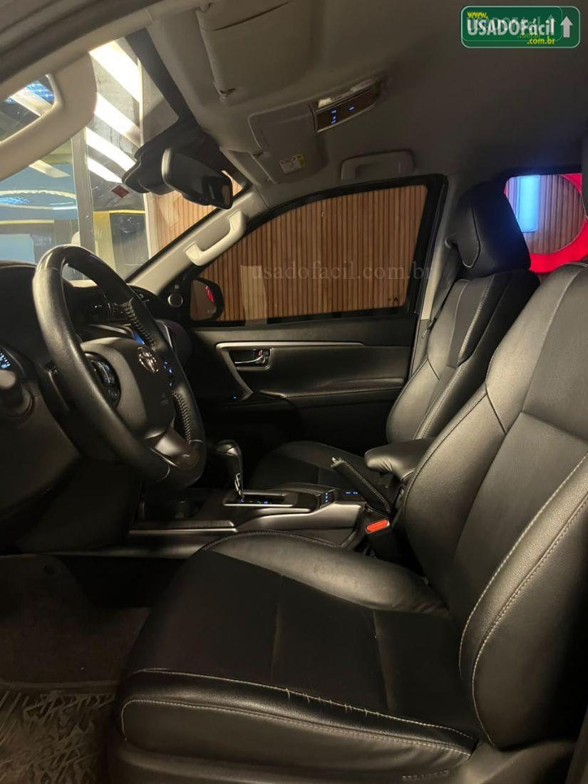 TOYOTA Hilux SW4 SRX BLINDADA 2.8 4x4 TDI Automático Diesel 2023/2024 — foto 10 de 15