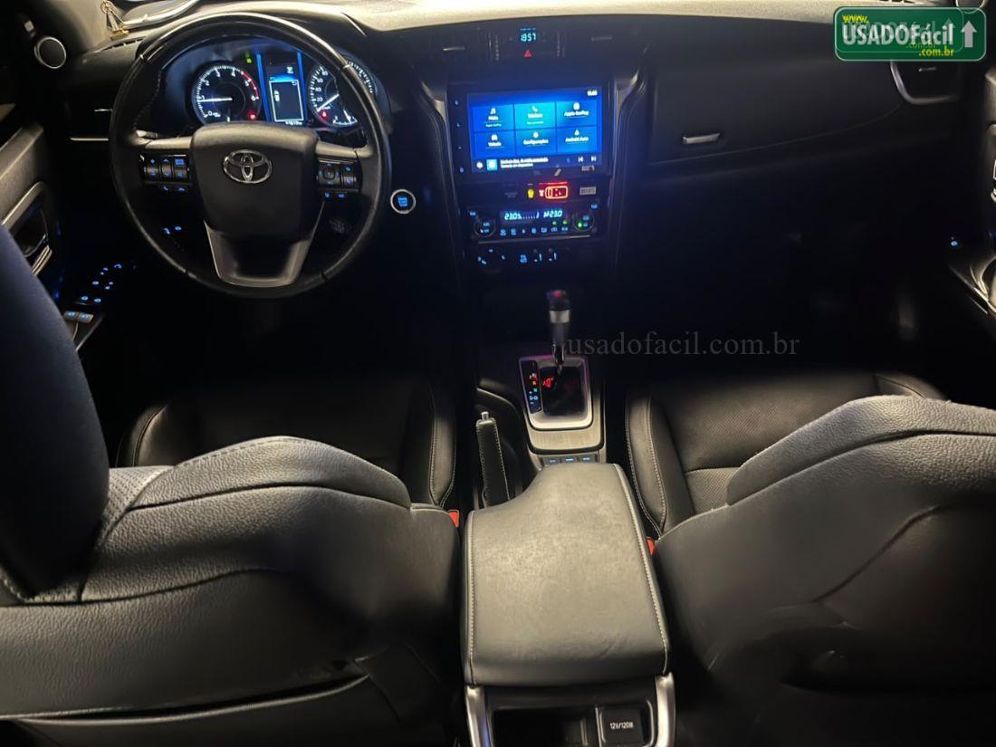 TOYOTA Hilux SW4 SRX BLINDADA 2.8 4x4 TDI Automático Diesel 2023/2024 — foto 11 de 15