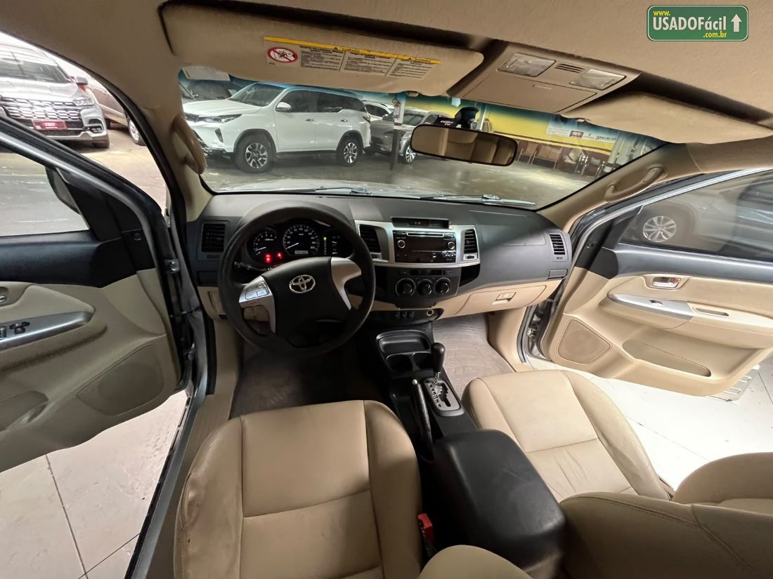 Toyota Hilux SW4 SR 2.7 4X2 Flex Automático 2015/2015 — foto 10 de 17