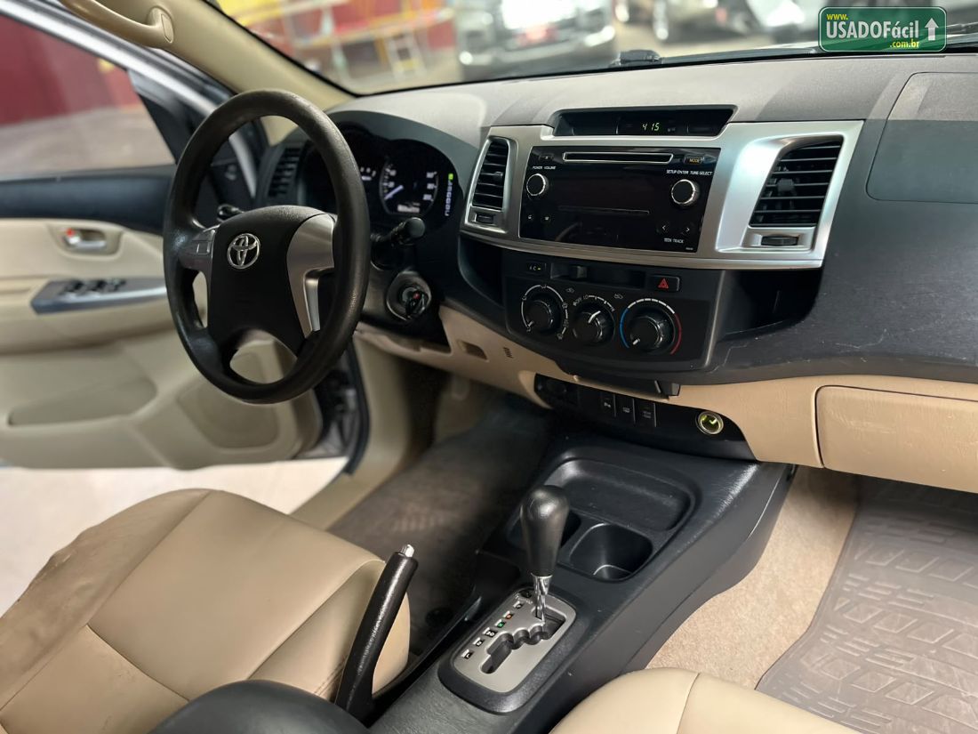 Toyota Hilux SW4 SR 2.7 4X2 Flex Automático 2015/2015 — foto 14 de 17