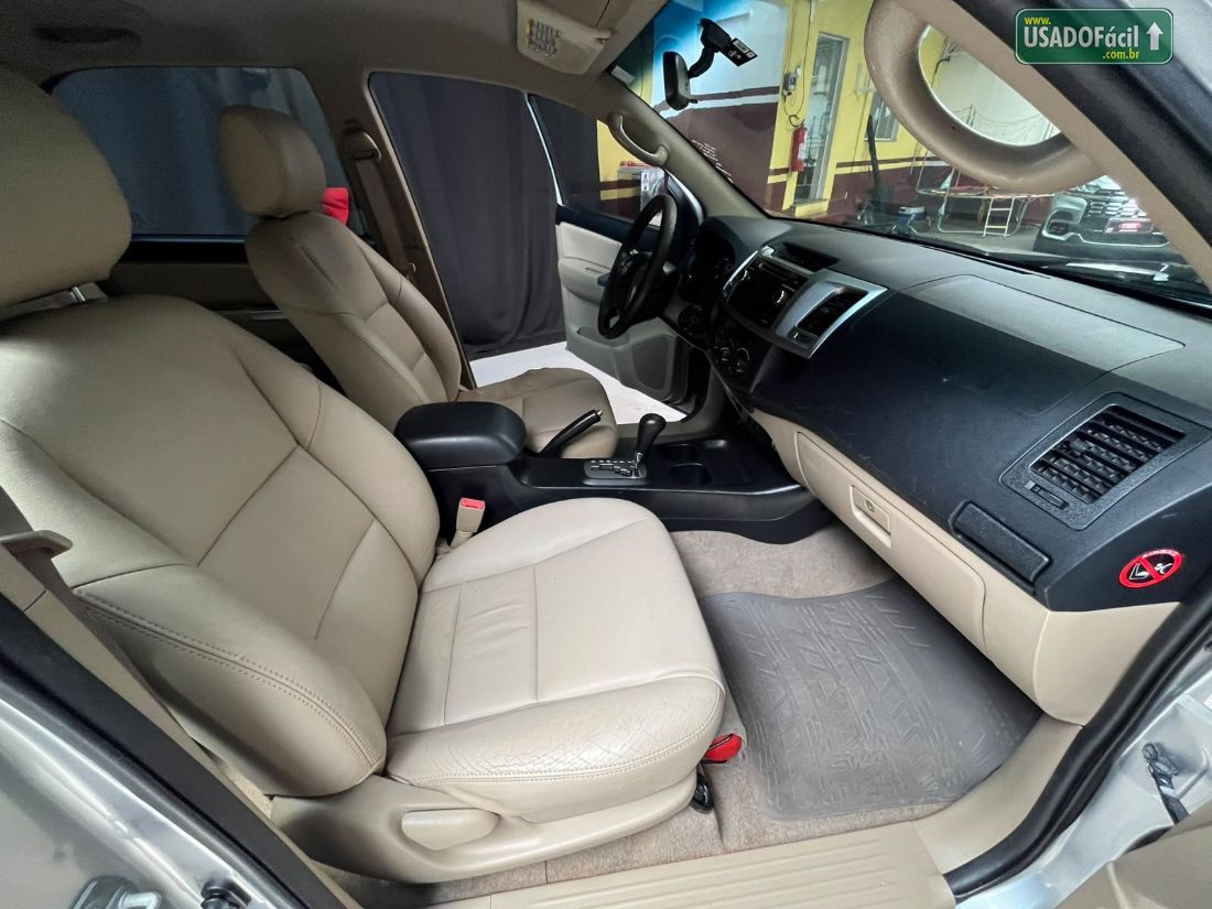 Toyota Hilux SW4 SR 2.7 4X2 Flex Automático 2015/2015 — foto 15 de 17