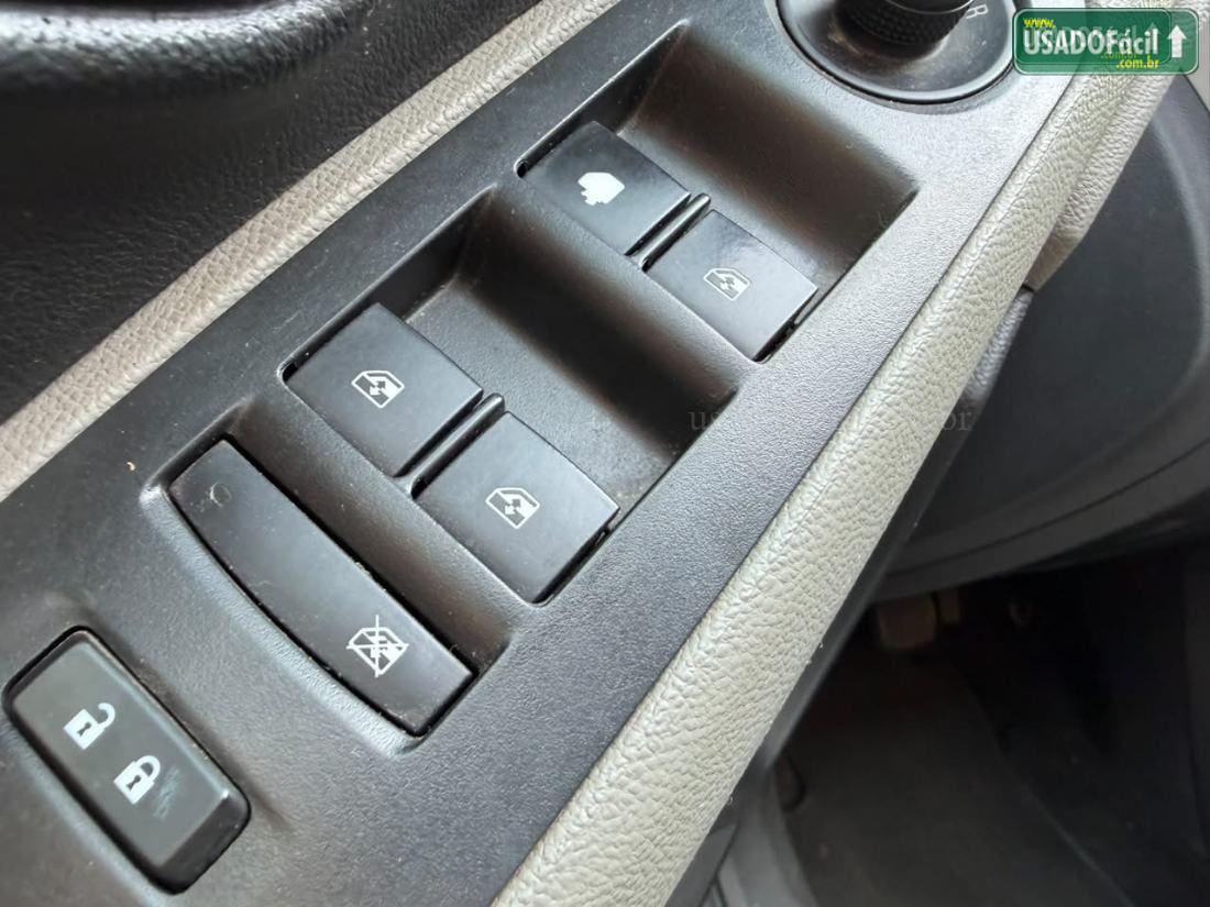 CHEVROLET/GM Tracker LTZ 1.8 4x2 Automático Flex 2014/2015 — foto 14 de 16