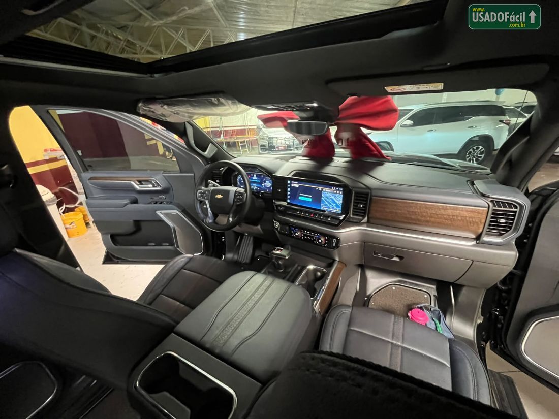 CHEVROLET/GM Silverado High Country 5.3 V8 AWD Automático 2025/2025 — foto 12 de 19
