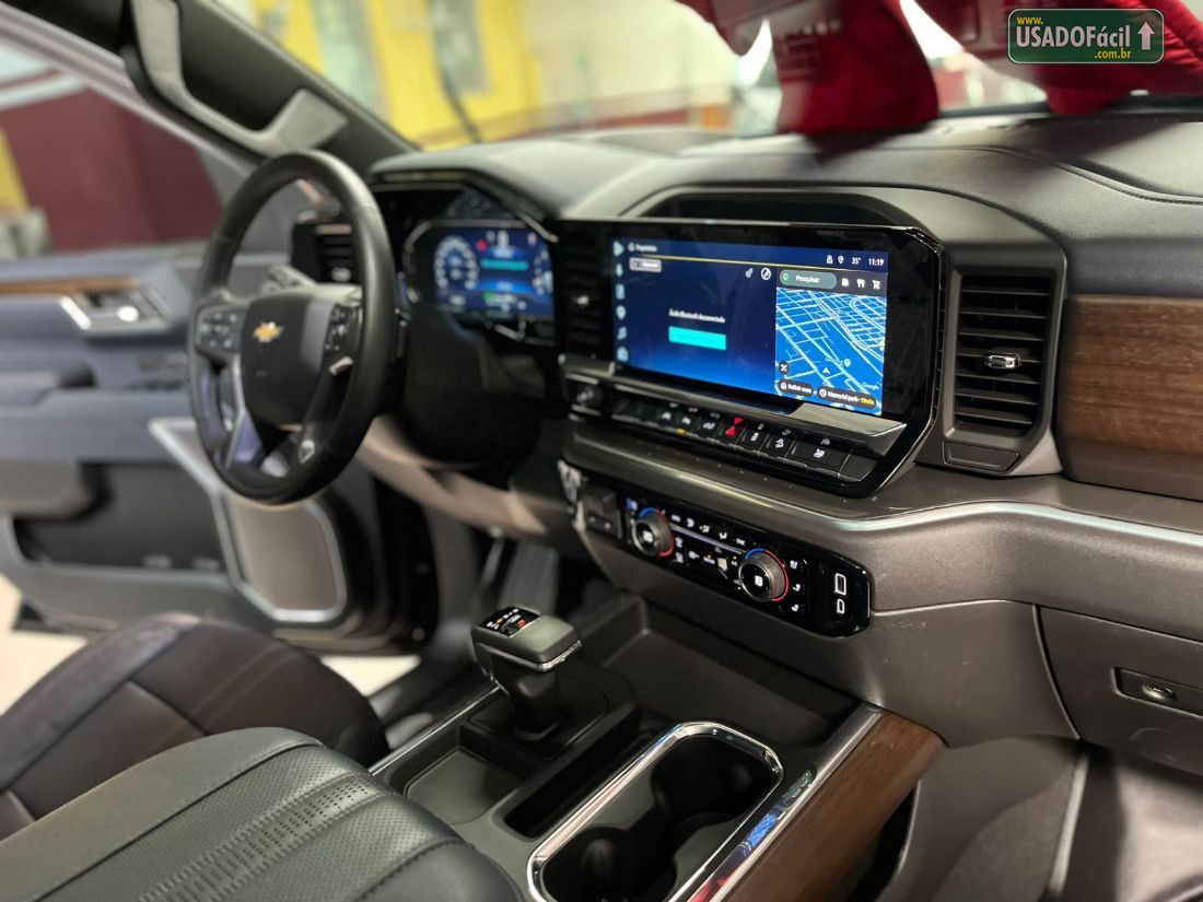 CHEVROLET/GM Silverado High Country 5.3 V8 AWD Automático 2025/2025 — foto 18 de 19