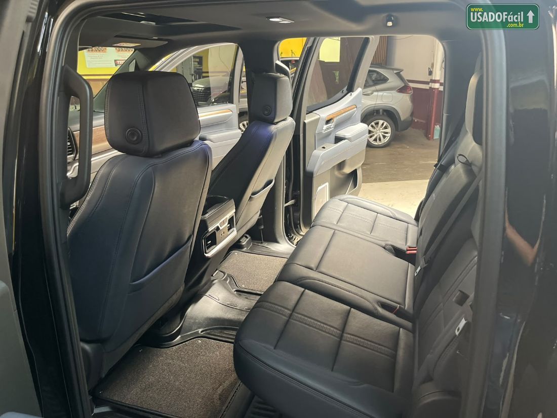 CHEVROLET/GM Silverado High Country 5.3 V8 AWD Automático 2025/2025 — foto 19 de 19