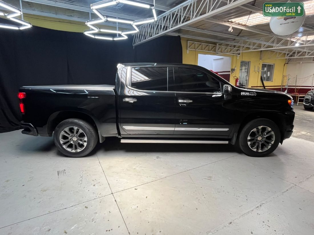 CHEVROLET/GM Silverado High Country 5.3 V8 AWD Automático 2025/2025 — foto 8 de 19