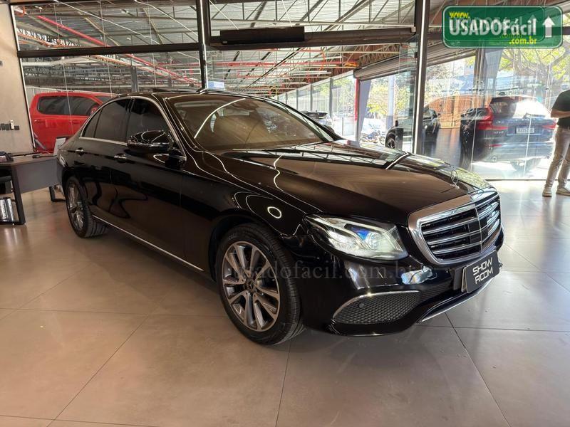 MERCEDES-BENZ E-250 Exclusive 2.0 TB 211cv Automático 2018/2019 — foto 2 de 12
