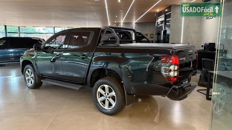 Mitsubishi L200 Triton Sport GLS CD 2.4 Automático Diesel 2023/2024 — foto 3 de 11