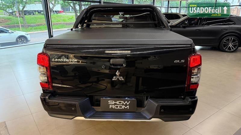 Mitsubishi L200 Triton Sport GLS CD 2.4 Automático Diesel 2023/2024 — foto 4 de 11