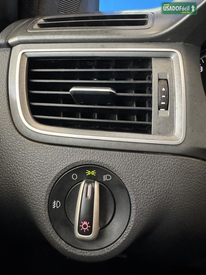 Volkswagen Fox Xtreme 1.6 4P Flex 2019/2020 — foto 14 de 18