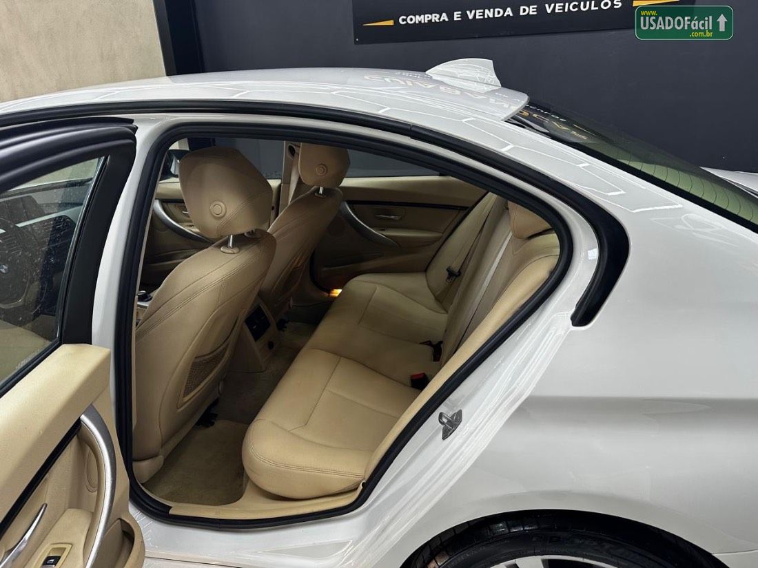 BMW BMW 320i ActiveFlex 2017/2018 — foto 8 de 8