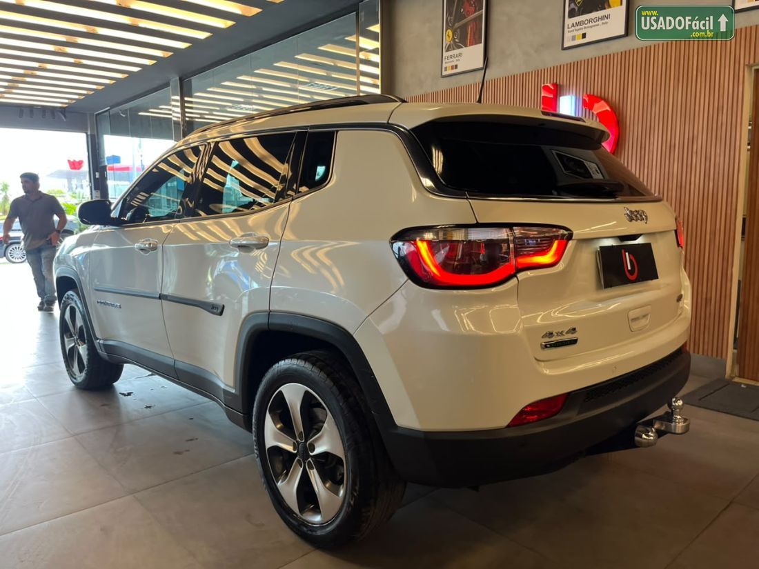 Jeep Compass Longitude 2.0 4X4 Automático Diesel 2016/2017 — foto 5 de 14