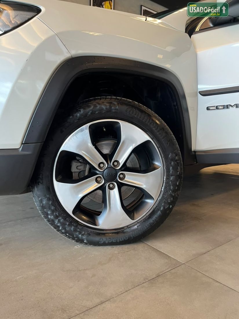 Jeep Compass Longitude 2.0 4X4 Automático Diesel 2016/2017 — foto 6 de 14