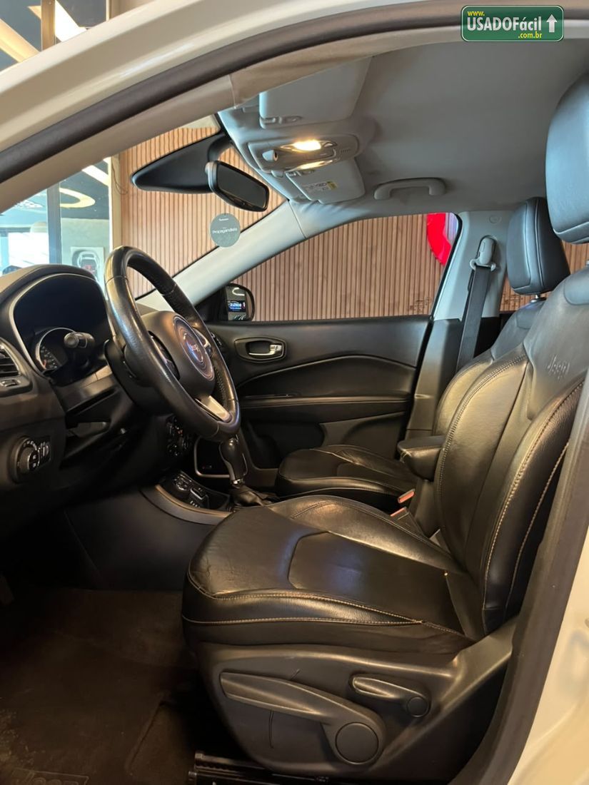 Jeep Compass Longitude 2.0 4X4 Automático Diesel 2016/2017 — foto 7 de 14