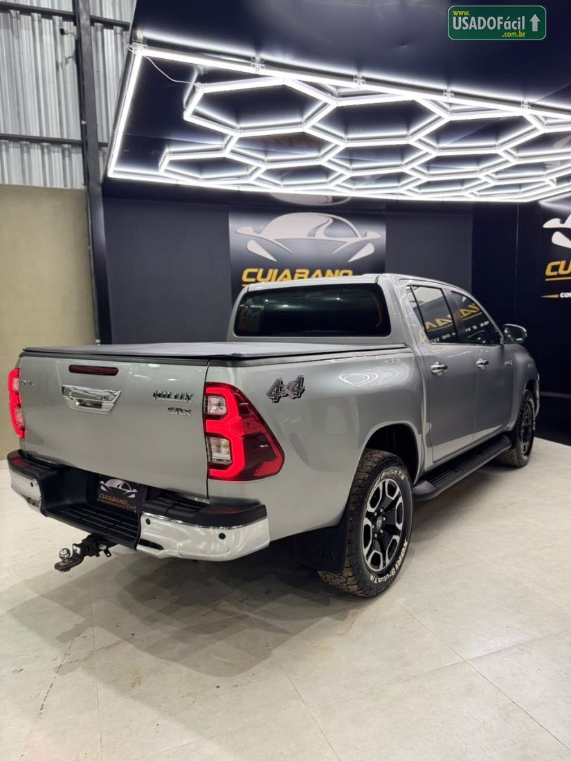 Toyota Hilux SRX CD 2.8 4x4 TDI Automático Diesel 2022/2022 — foto 5 de 13