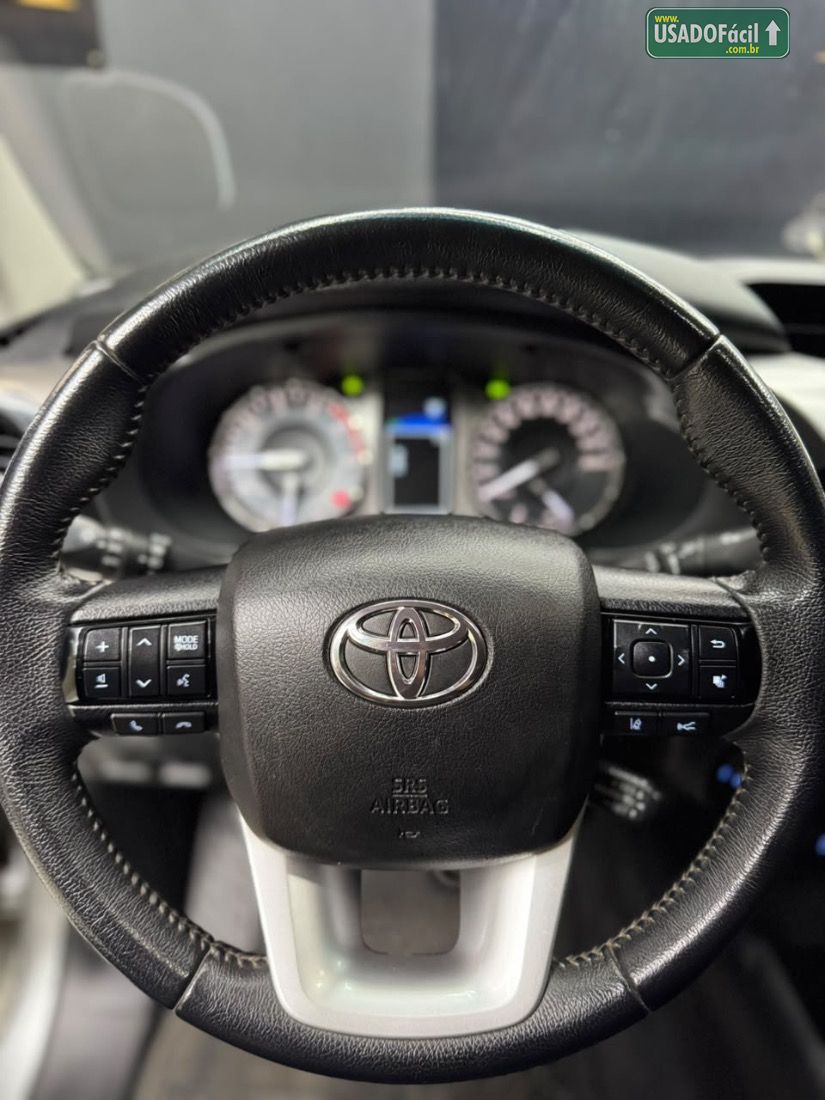 Toyota Hilux SRX CD 2.8 4x4 TDI Automático Diesel 2022/2022 — foto 8 de 13