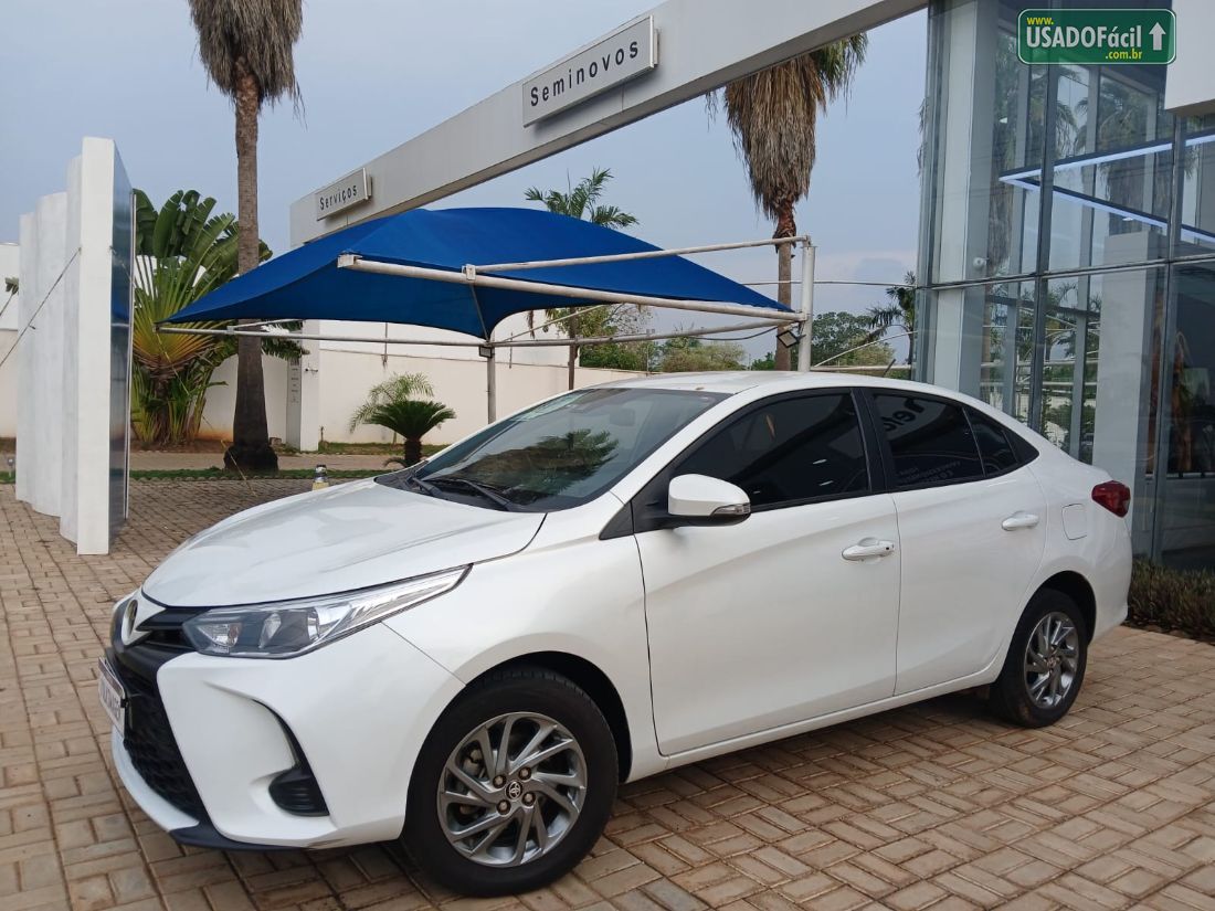 Toyota Yaris Sedan XS 1.5 Automático Flex 2024/2025 — foto 3 de 9