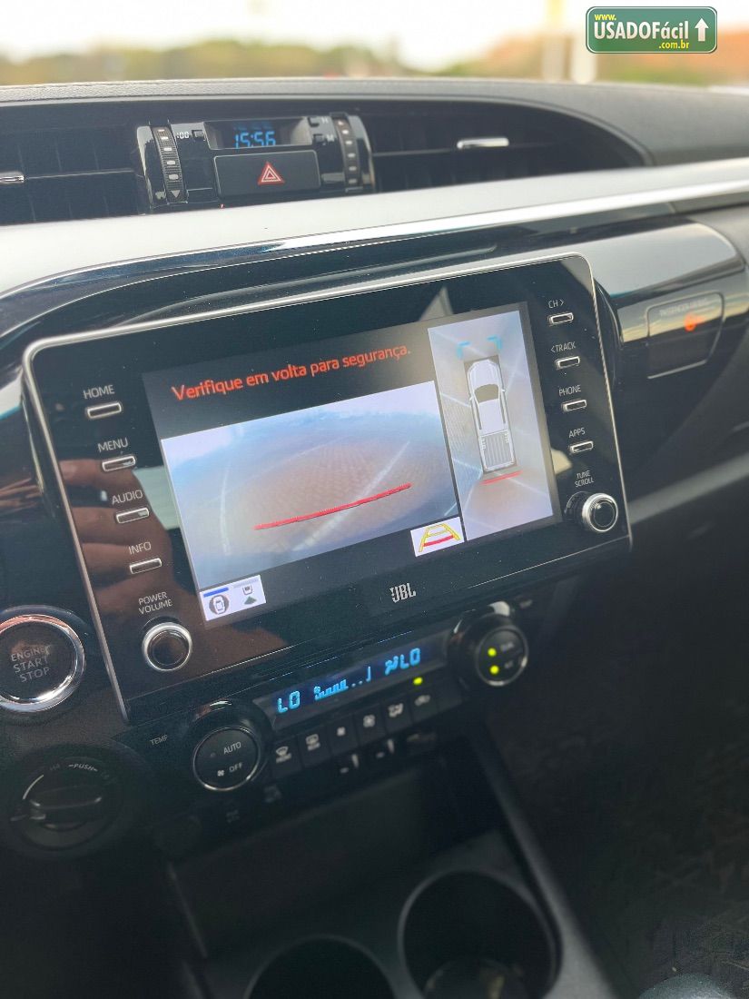 Toyota Hilux SRX CD 2.8 4x4 TDI Automático Diesel 2023/2023 — foto 11 de 15
