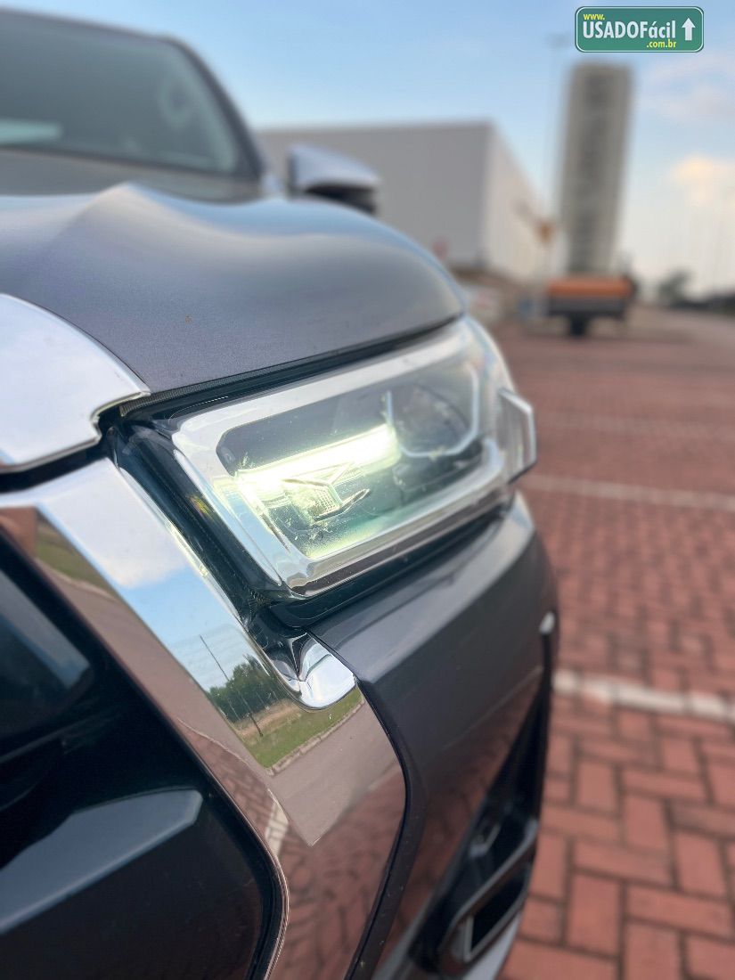 Toyota Hilux SRX CD 2.8 4x4 TDI Automático Diesel 2023/2023 — foto 3 de 15