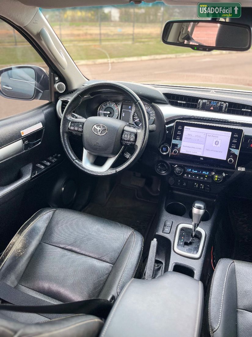 Toyota Hilux SRX CD 2.8 4x4 TDI Automático Diesel 2023/2023 — foto 9 de 15